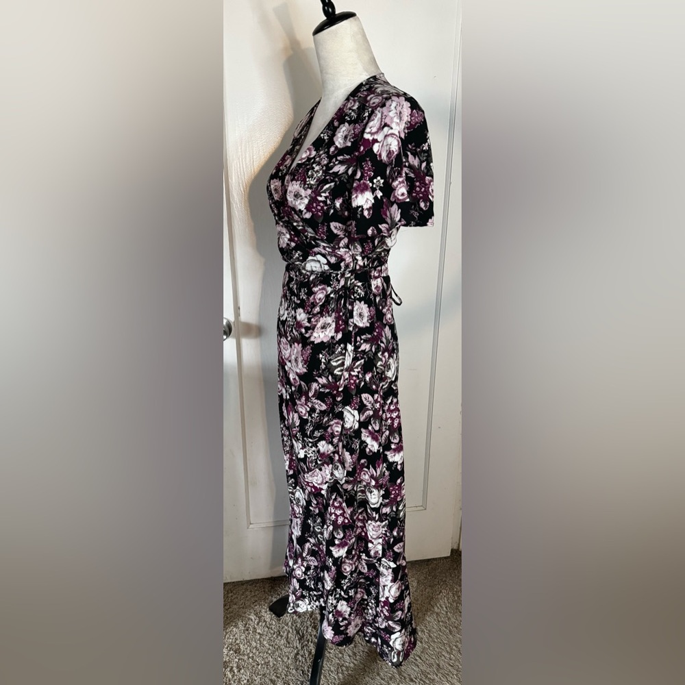 Free Press Floral Wrap Dress Flowy Lorelei Gilmore Girls romantic feminine maxi - Picture 4 of 13